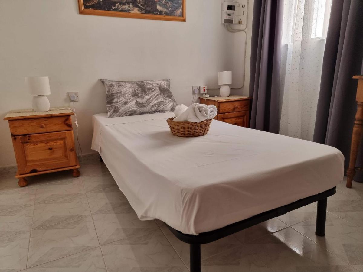 Mamina'S House Apartman Bahrija Kültér fotó